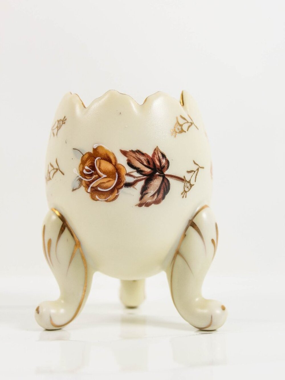 Vintage Japan Porcelain Egg Vase 3-Footed Floral Gold Trim Hand Painted